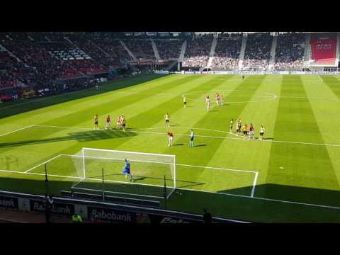 AZ - Roda JC 1-1 Weghorst mist strafschop - 9 april 2017