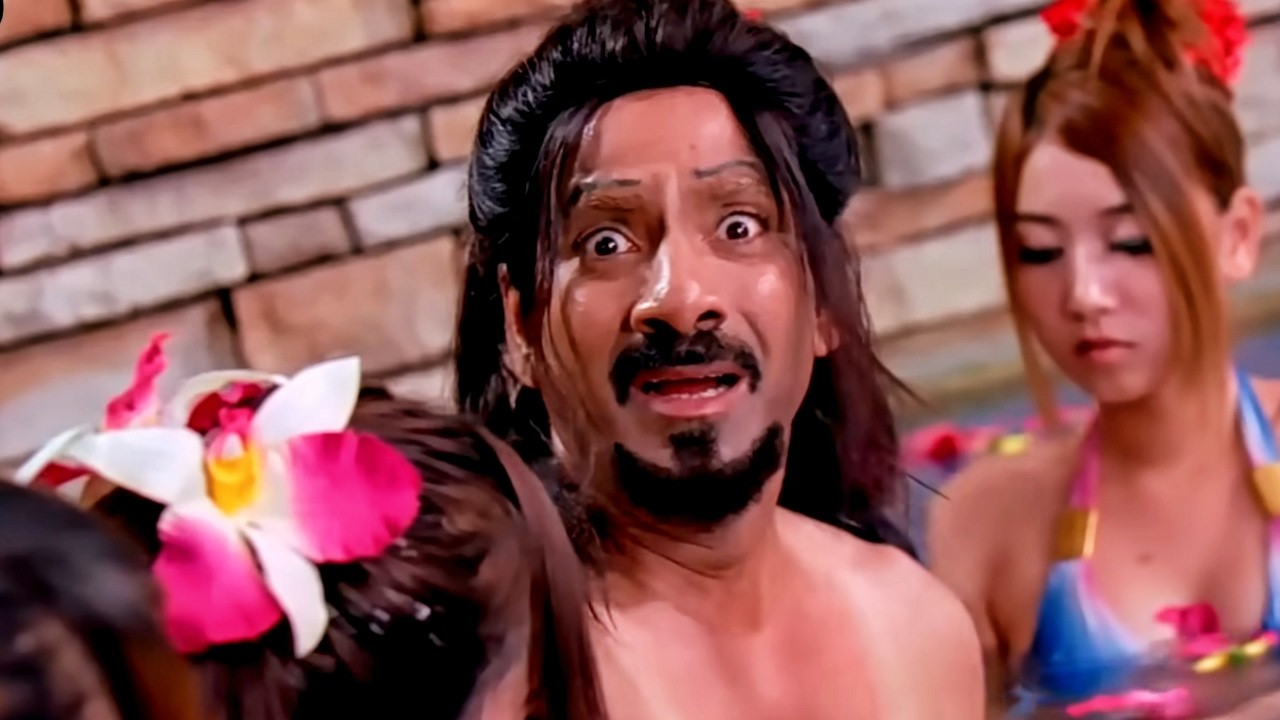यमराज ने Ravi Teja को क्रिकेट के मैदान में उतारा मगर उसे बॉल