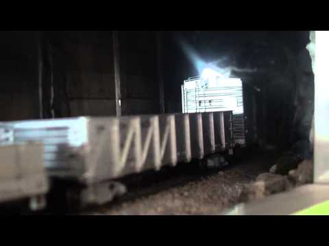 HO BLI DWRG + PRR Double Head steam train Tunnel
