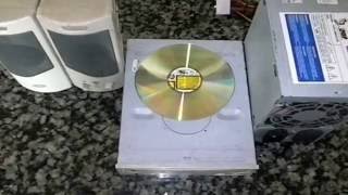 Como transformar um drive CD ROM de computador em um CD Player