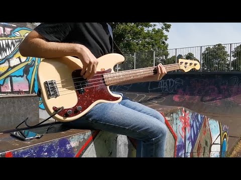 Fender Precision Bass - 10 bass lines that will make you want one