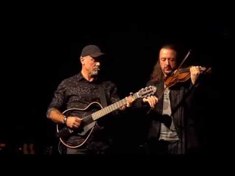 Gibonni ft. Matija Dedić - Kad sam nasamo sa njom (Sava centar 15.11.2016.)