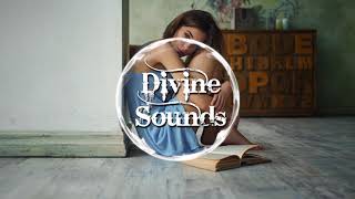 Thomas Hayes & Nomra feat. Raphaella - Stay The Same