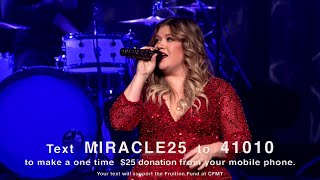 Kelly Clarkson - Please Come Home For Christmas (Miracle On Broadway 2016) [HD]