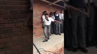 SA dancing kids - gobisiqolo
