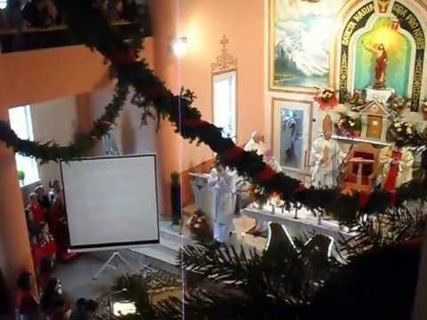 1LITURGHIE LA BISERICA ROMANO CATOLICA CIUGHES PALANCA APRILIE 2013