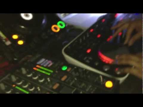 DJ Phil aka Mixblood, MC Jamay @ Rolling Stone Bar