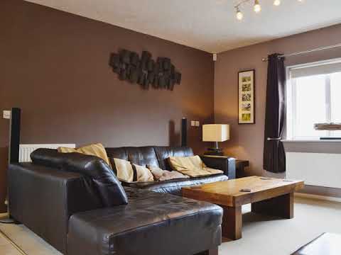 download lagu mp3 mp4 Postcode For Anne Hathaways Cottage, download lagu Postcode For Anne Hathaways Cottage gratis, unduh video klip Postcode For Anne Hathaways Cottage