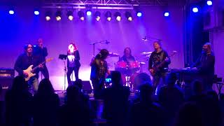 Joe Lynn Turner &amp; Spotlight Kids - I surrender