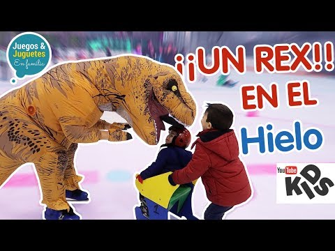 Papiluki se disfraza de T-REX liándola + NUEVO CANAL