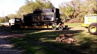 preview picture of video 'Frisco 3749 trucked from Orlando Church Street Station to FRRM Parrish Fl.'