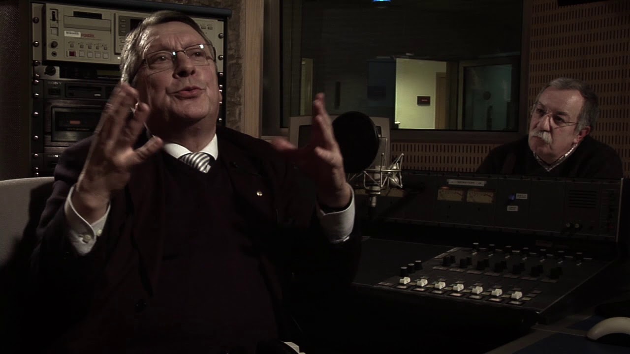 A IMPRENSA - extras do filme FUTEBOL DE CAUSAS (2009) - AAC / Académica de Coimbra / Briosa