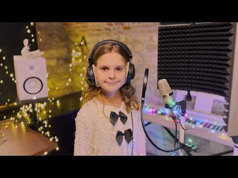 Ivana Branea - Altfel de colind