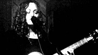 Allie Moss - Passerby live Parr Street Studios, Liverpool 15-07-11