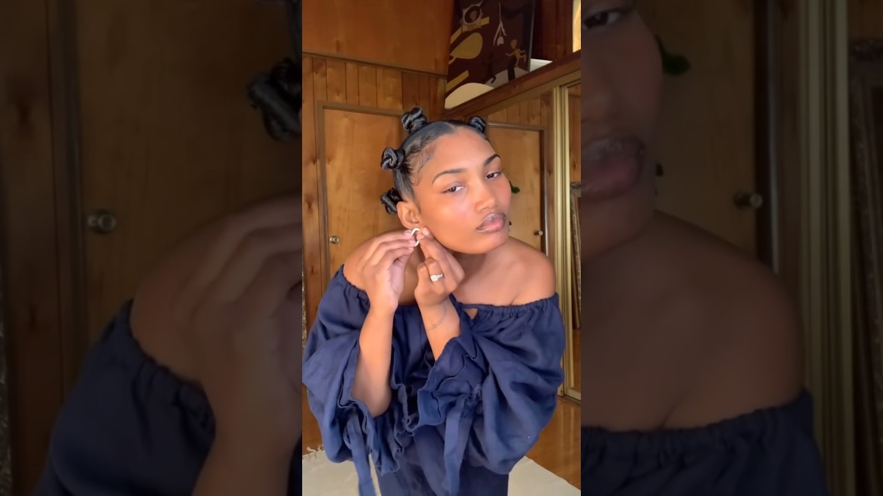 We couldn’t agree more. @torinashtun wearing our flowy Cha-Cha Linen Set in Navy