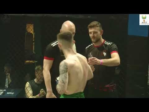 Ciaran Brady v Jordan Bradshaw