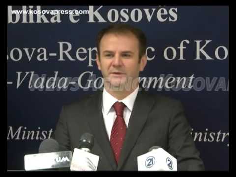 Hajredin Kuqi takimi me Majkell Vud 22-12-11