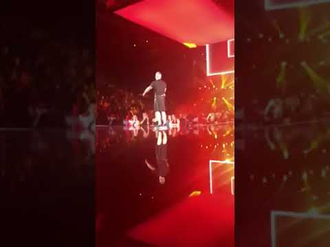 Robbie Williams EABOARDING Linate Armani 20 settembre 2018