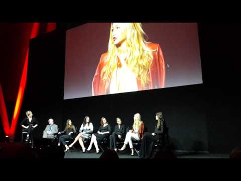 Pirelli Calendar 2015 press conference: beautiful Gigi Hadid