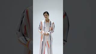Download lagu From bed to breakfast bar, savor the elegance of Mansphil's versatile 100% silk loungewear. mp3