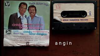 Download lagu Benyamin S & Eddy Sud - Angin (cipt. Benyamin S) mp3 Download lagu Benyamin S & Eddy Sud - Angin (cipt. Benyamin S) mp3