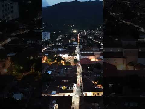 Santa Fe de Antioquia al Anochecer #antioquia #paisaje #colombia #videoaereo #drone