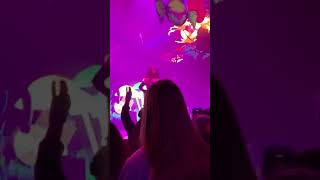 Christina Aguilera performs “Woohoo” Xperience Tour live