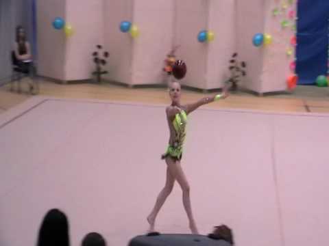 Sofia Egorova 2005 pallo