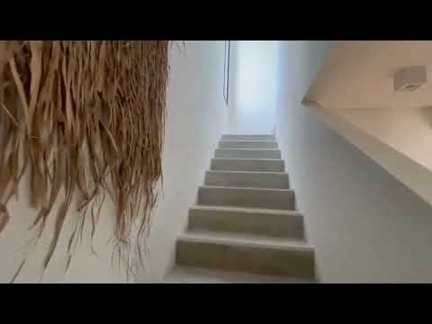 Video de YouTube - Casa en Venta de 2 dormitorios con  Jardín en Carrasco Norte, Montevideo