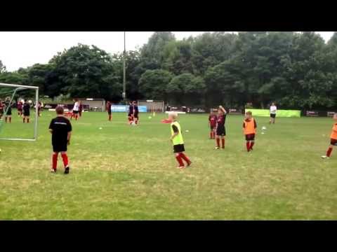 Training AC Milankamp Schelle Sport