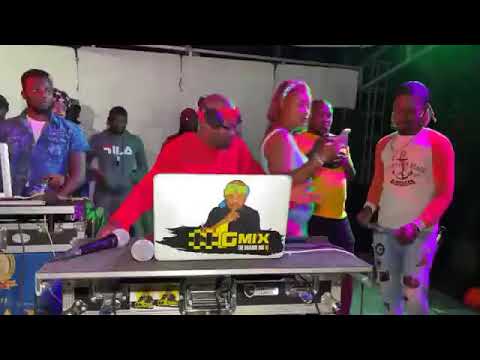 DJ NGMIX FT VAG LAVI (live okap)