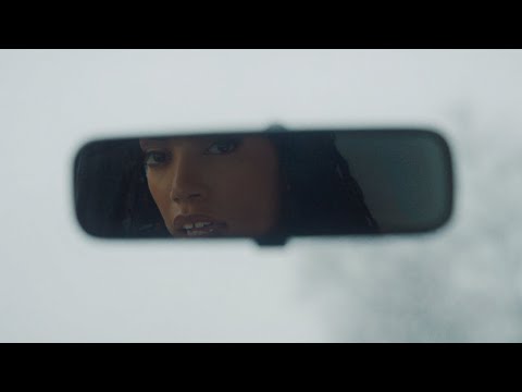 SSTEDI - Holding Me (Official Music Video)