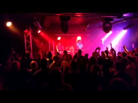 Shiiine On Weekender - Inbetween Days