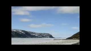 preview picture of video 'Kangiqsujuaq Sea Ice Breakup Time Lapse.mov'
