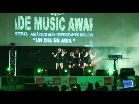 BLACKPINK (블랙핑크) "Intro + Play with Fire + As If It´s Your Last" -  A Girls Dance Group