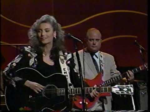 Emmylou on Carson - Heaven Only Knows - 1989
