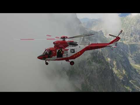 Rysy. TOPR ratuje kobietę, prawie na szczycie góry