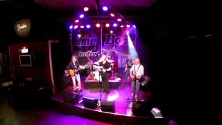 Kookaburra - Whipping post