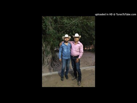 Ivan Cuevas - El hombre de las milpas