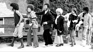 Sly and The Family Stone - Sing A Simple Song (Out Of Phase Stereo)