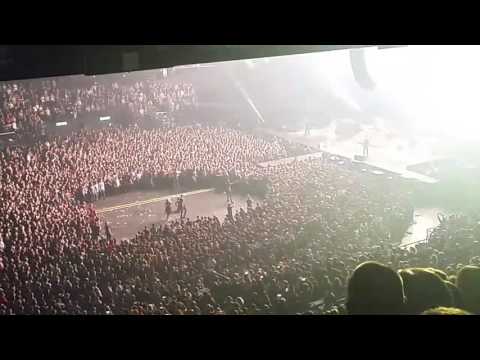 Green Day Zurich 2017 big circle pit / mosh pit