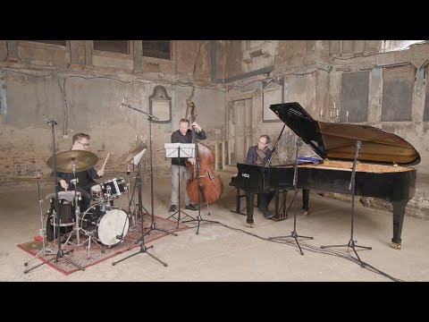 David Gordon Trio - April Fool
