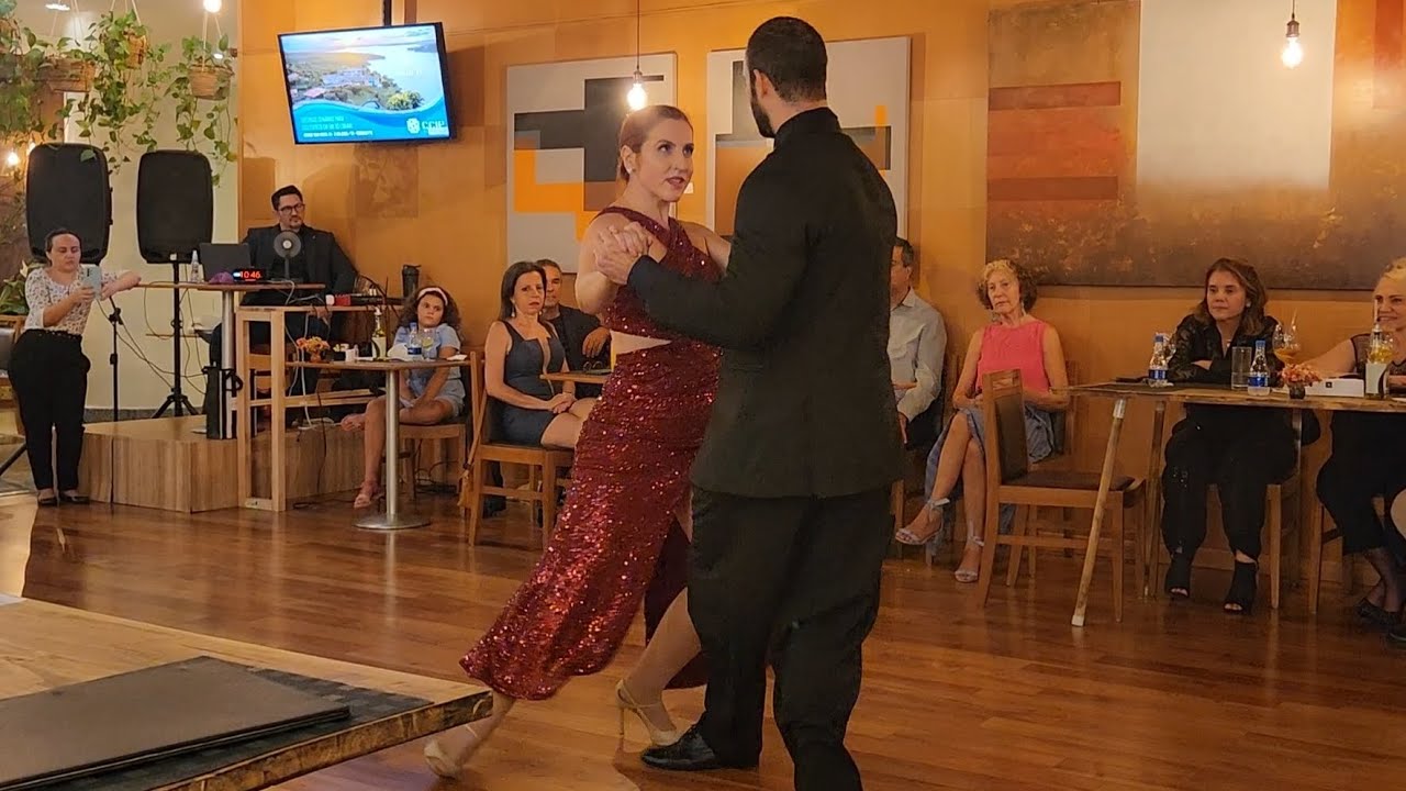 Alessandra Espírito Santo & Gabriel Fernandes (2/3) - Bajo un cielo de estrellas - Milonga ACDC