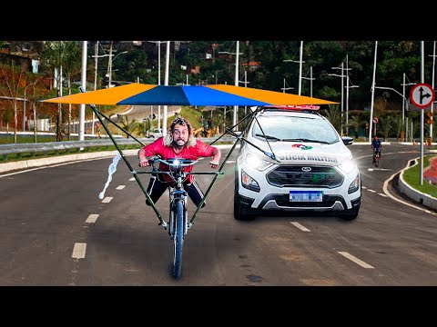 O TORTO DEU FUGA DA POLÍCIA COM A ASA DELTA