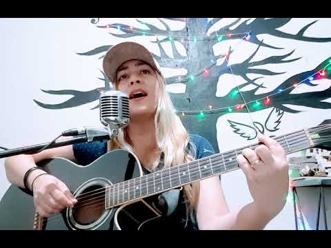 Ela Muito Amou - Católica