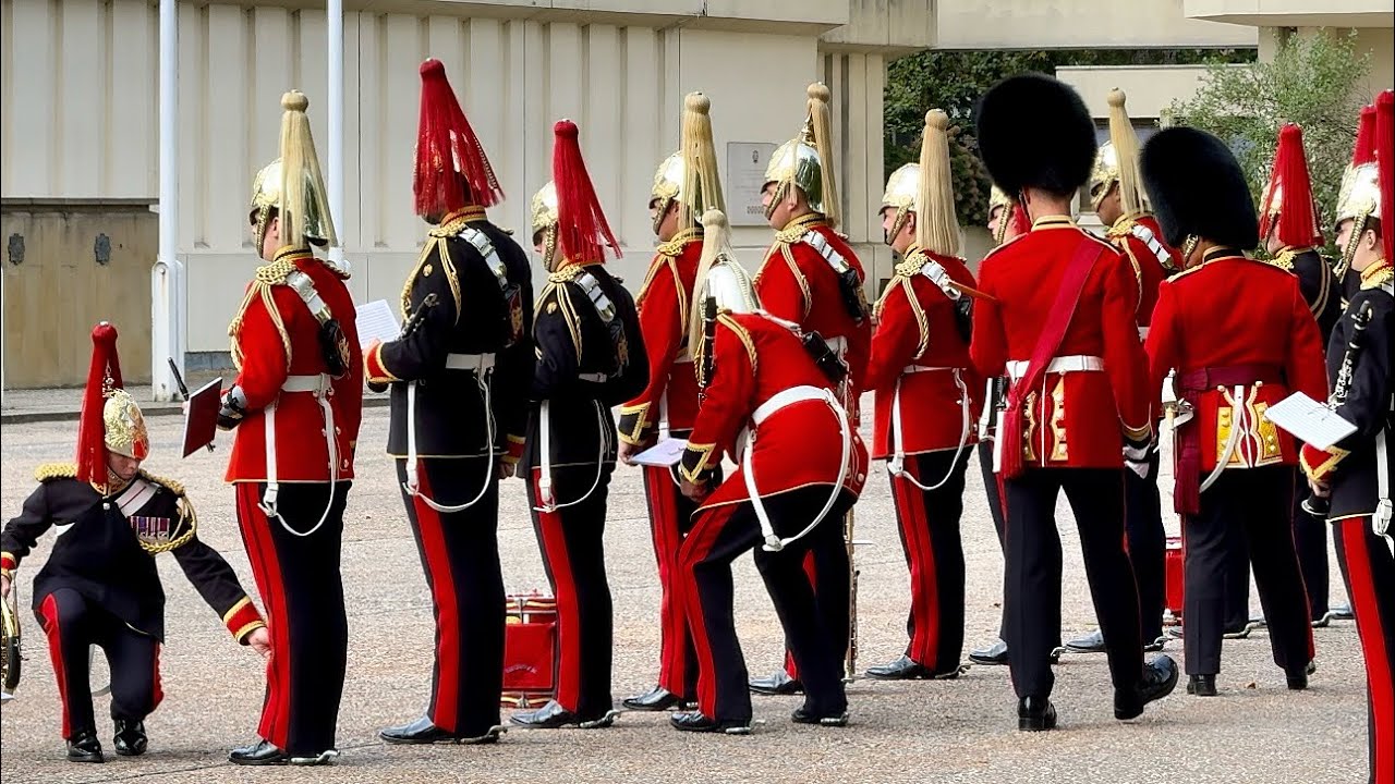 NOTHING PREPARED ME FOR THIS SUPER RARE SIGHTING!