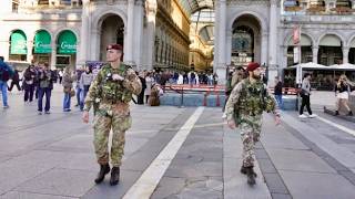 I parà della Folgore alle 6,30 lasciano la caserma per presidiare il centro di Milano