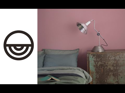 skinflint | Vintage table light by Perihel