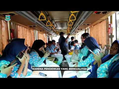 BUS SEKOLAH GRATIS