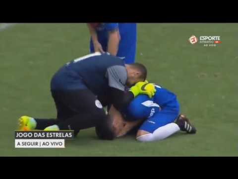 JOGO DOS ARTISTAS : GOLAÇO DE FRED DO DESIMPEDIDOS QUE SE EMOCIONA  27/12/2017